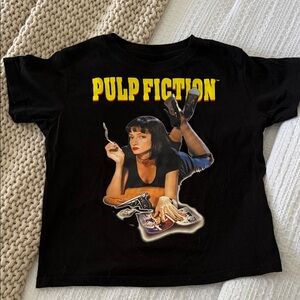 Pulp Fiction Graphic Women's Tee - Black